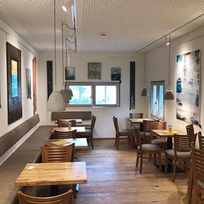 Ausstellungsraum ;-) Caros Gutscafe